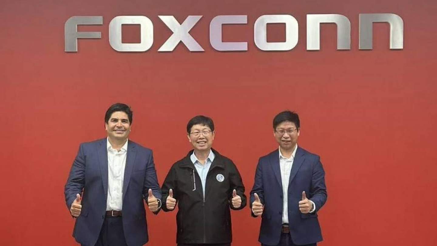 Sonora avanza en fortalecer proyectos en electromovilidad y semiconductores